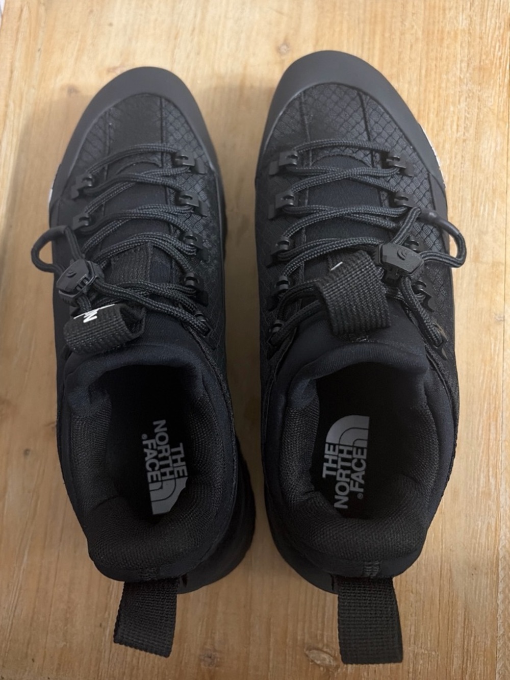 The North Face Glenclyffe Low Triple Black Shoes Men’s Size 6 - Picture 7 of 9